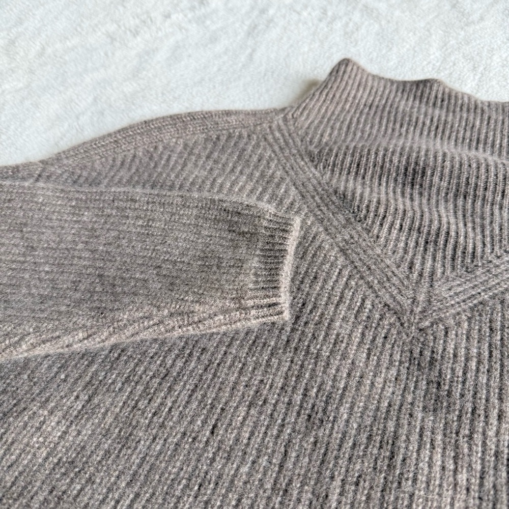 Anthropologie Cashmere Gray Mockneck Long Sleeve Sweater S - Picture 7 of 11